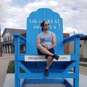 Meet your Posher, Michael